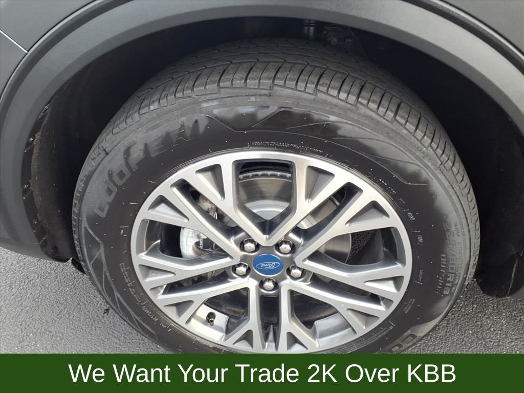 2020 Ford Escape SEL