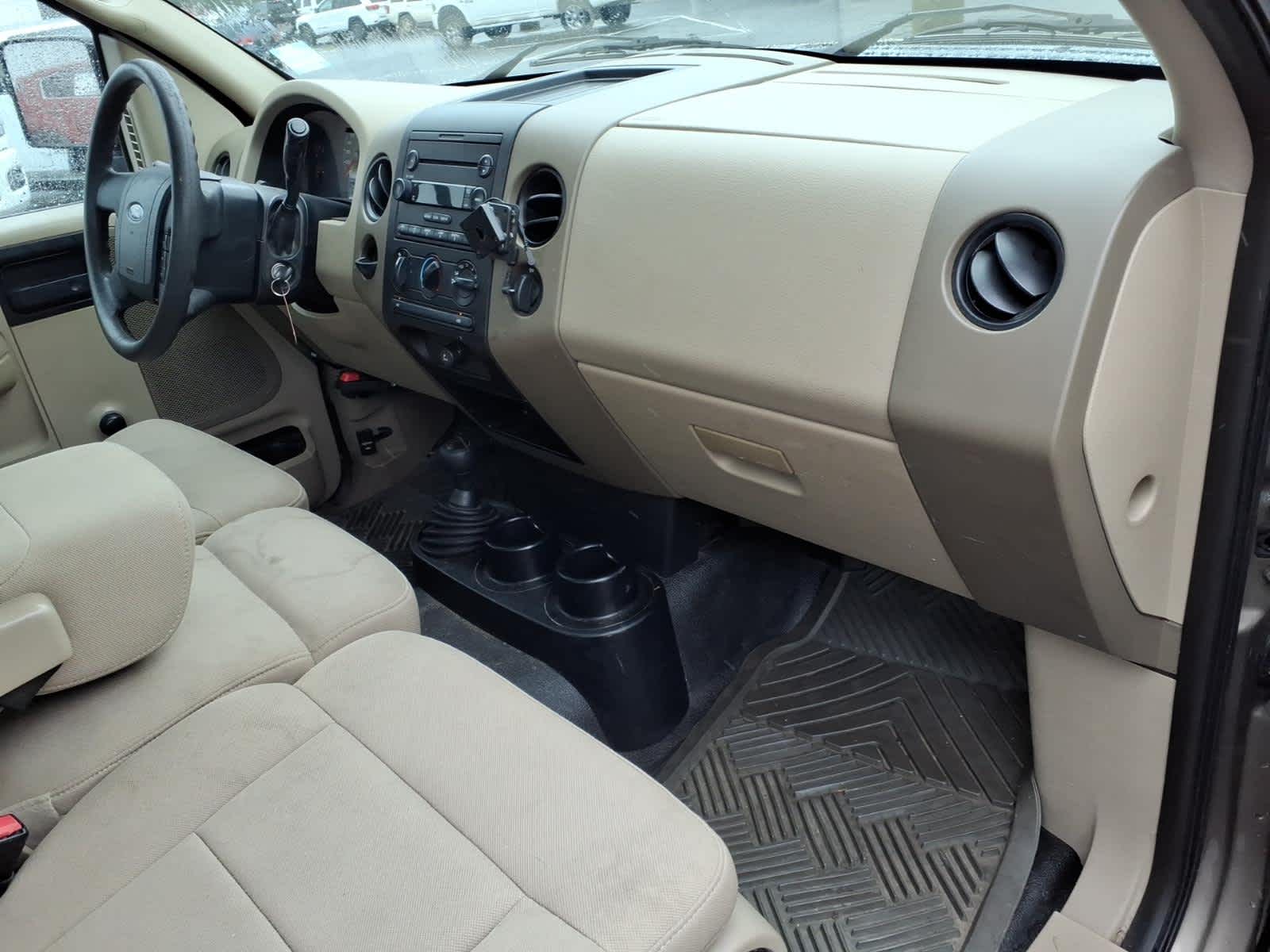 2005 Ford F-150 XL