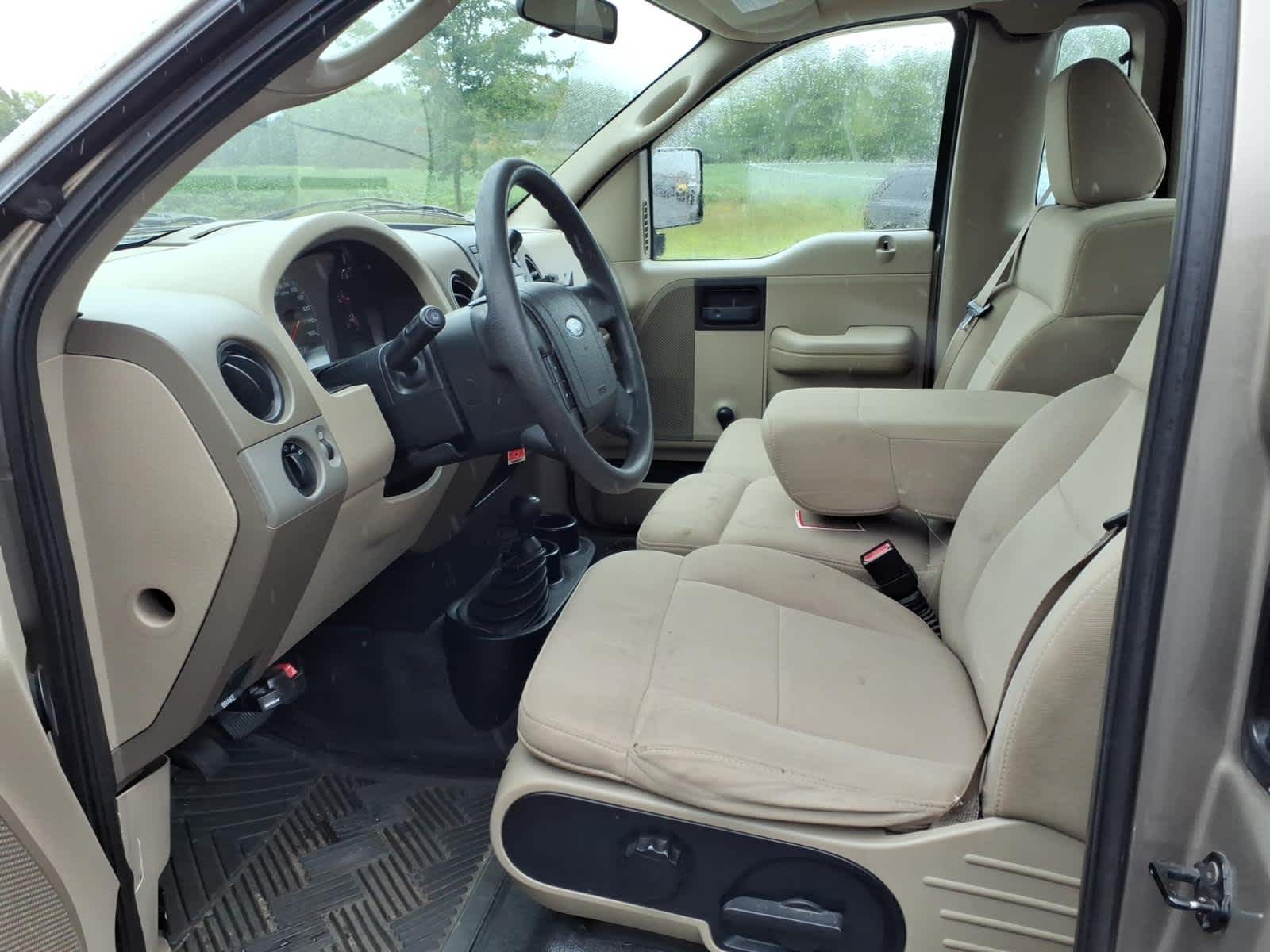 2005 Ford F-150 XL