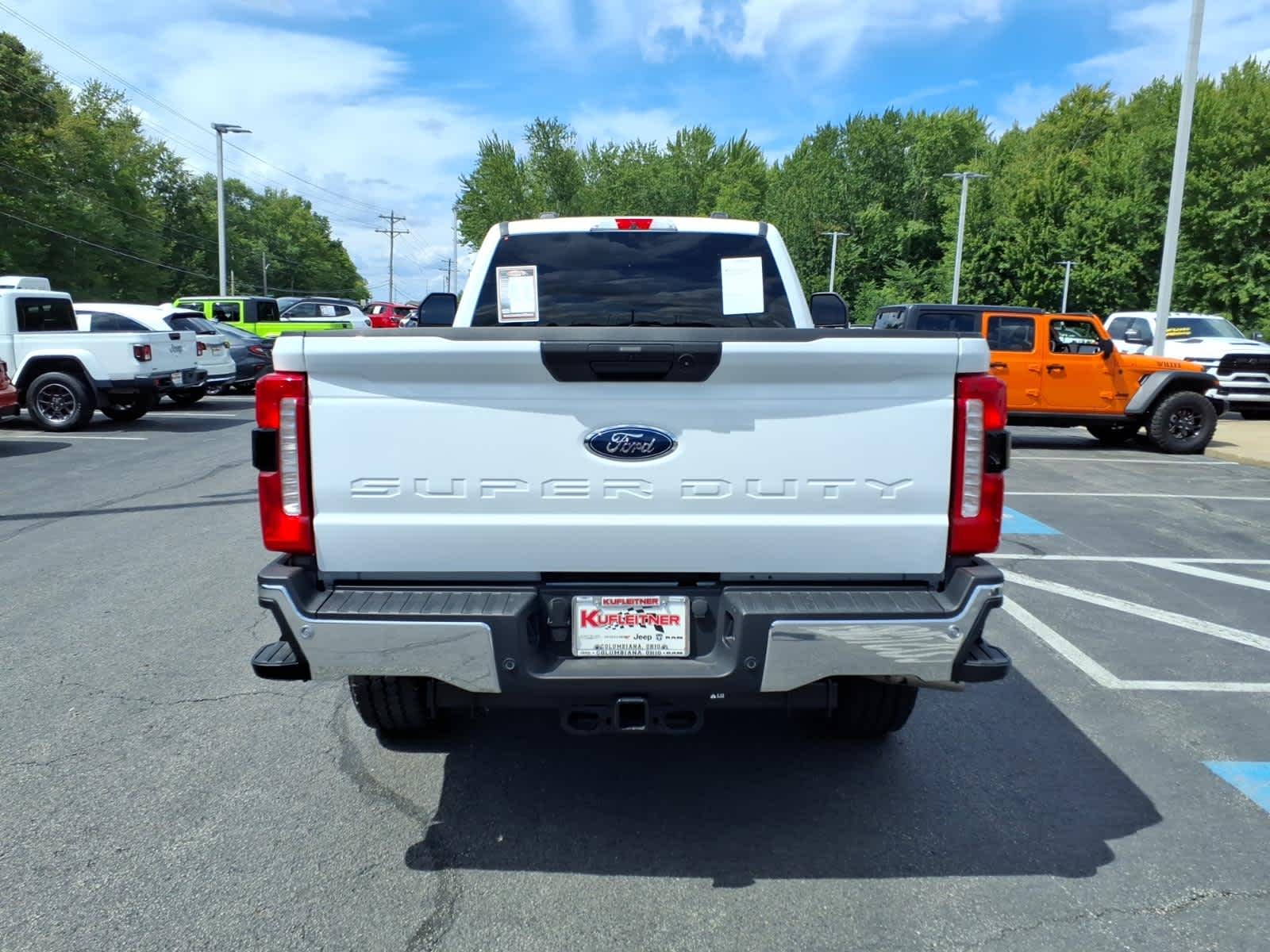 2024 Ford Super Duty F-350 SRW XLT