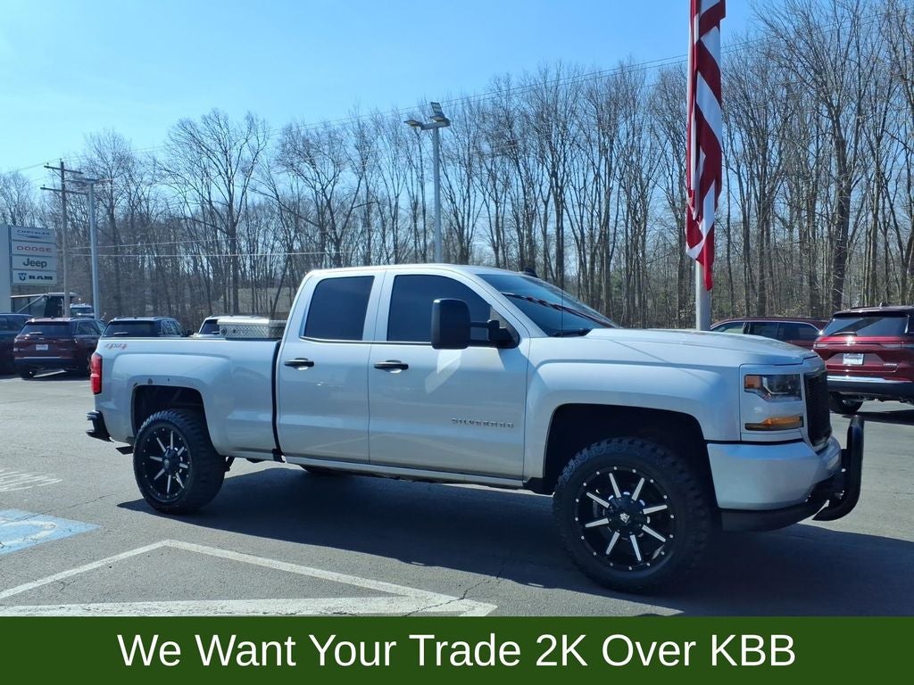 2017 Chevrolet Silverado 1500 Custom
