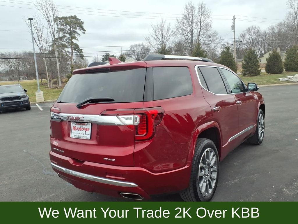 2023 GMC Acadia Denali