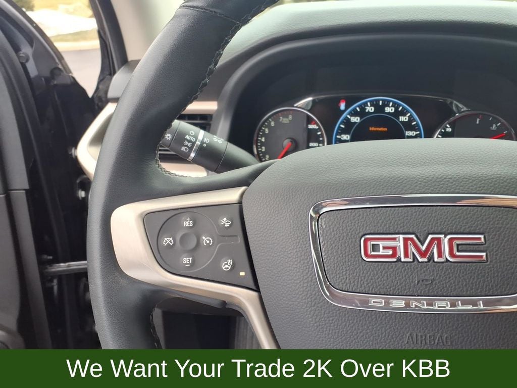 2023 GMC Acadia Denali