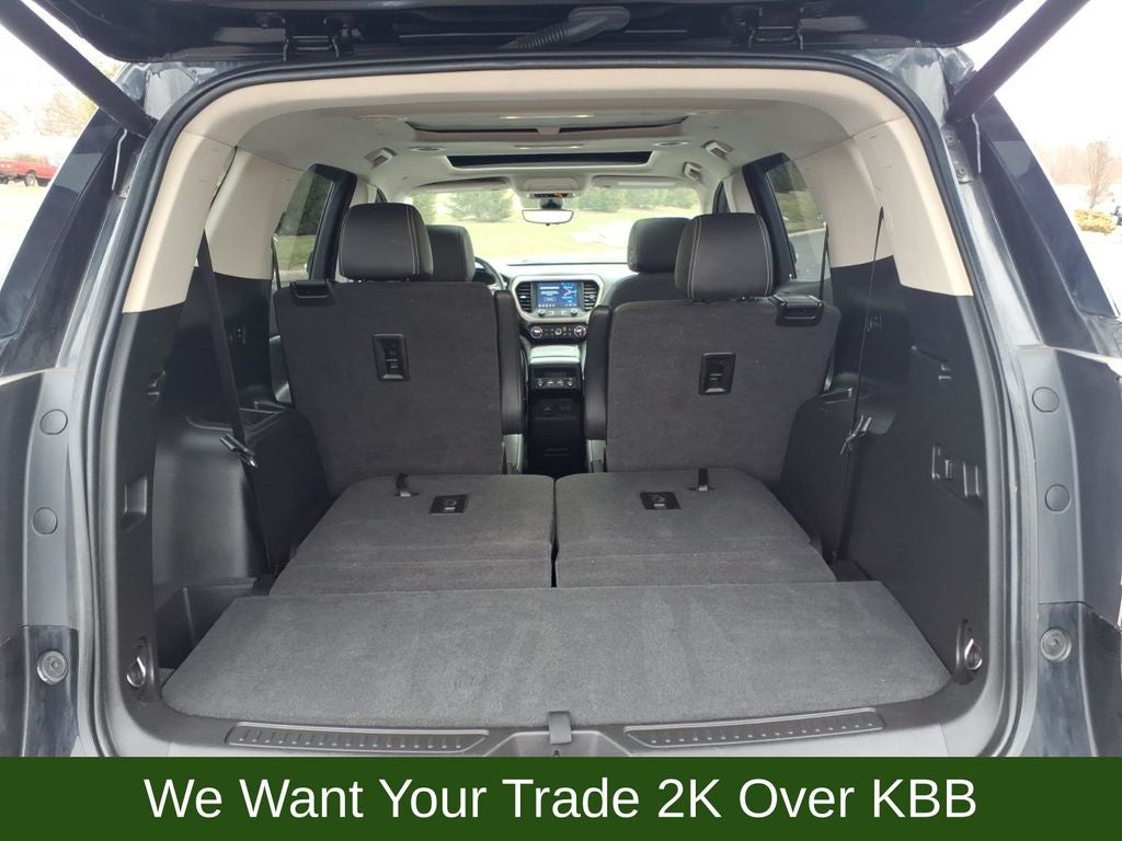 2023 GMC Acadia Denali