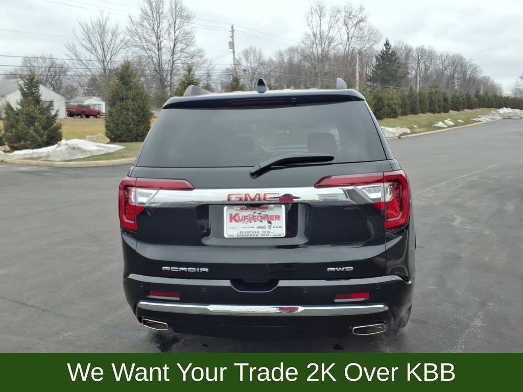 2023 GMC Acadia Denali