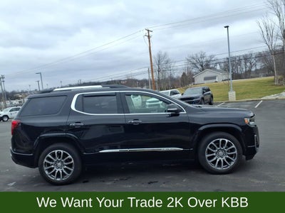 2023 GMC Acadia Denali