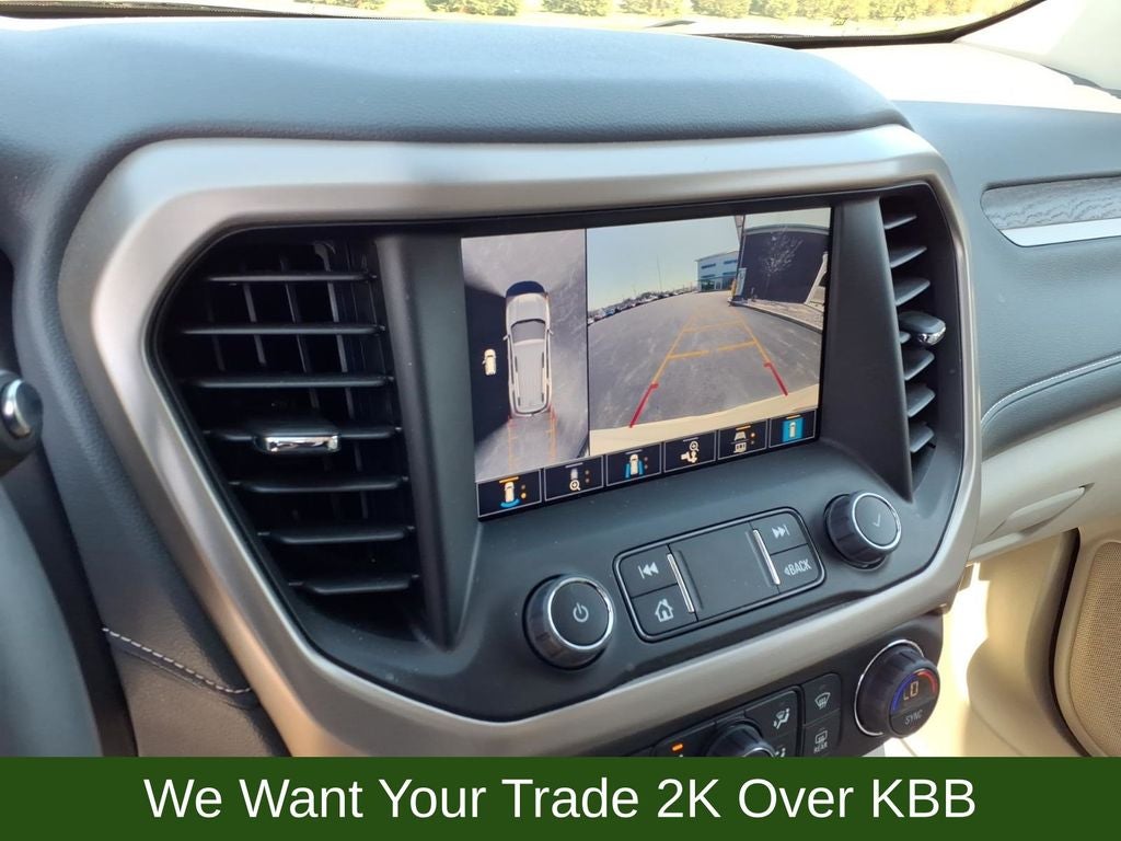 2023 GMC Acadia Denali