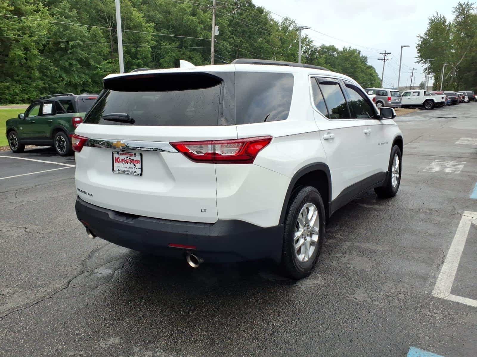 2020 Chevrolet Traverse LT Cloth