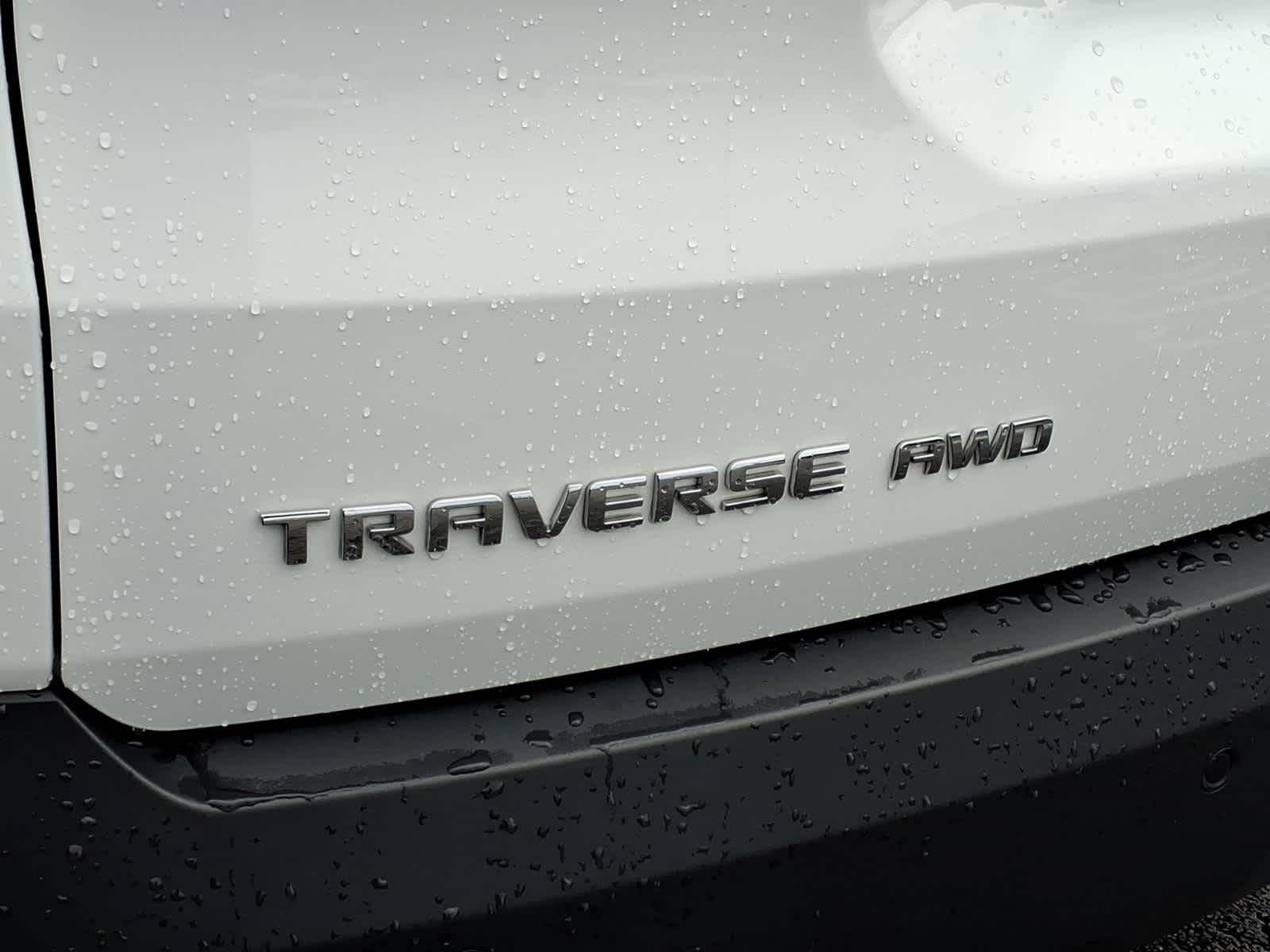2020 Chevrolet Traverse LT Cloth