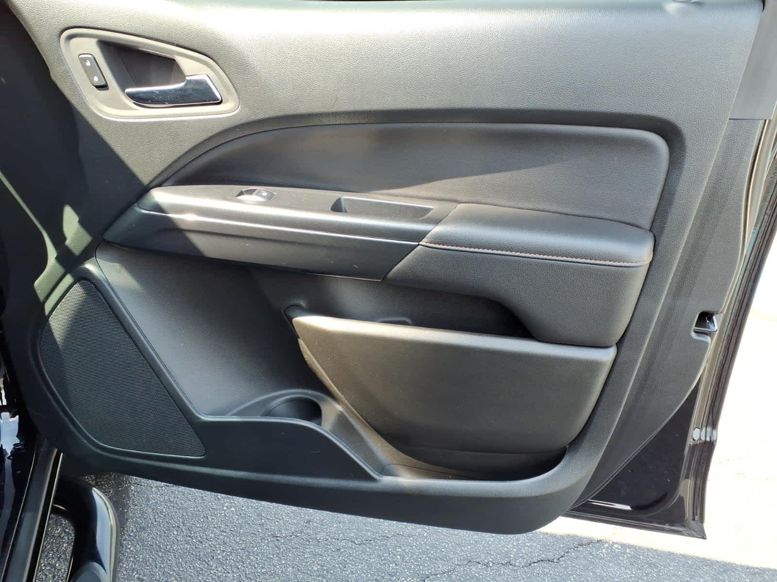 2022 GMC Canyon 4WD AT4 w/Cloth