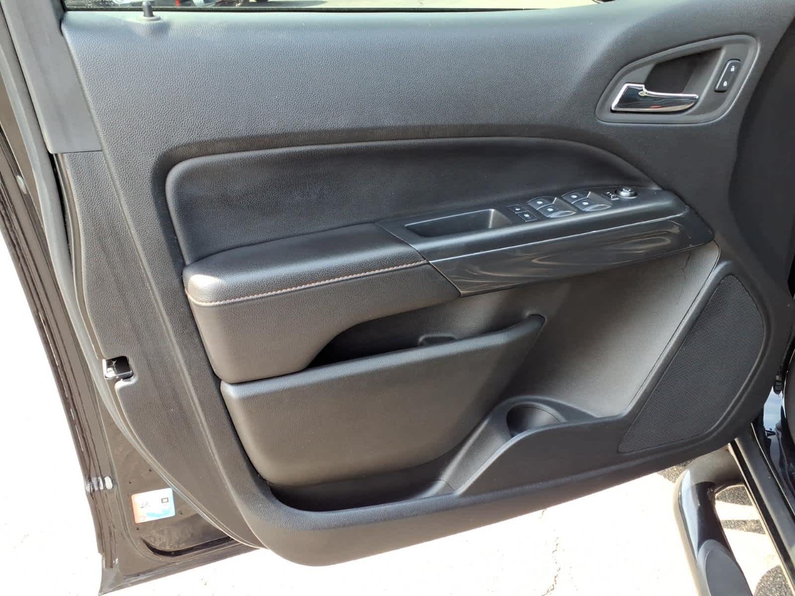2022 GMC Canyon 4WD AT4 w/Cloth