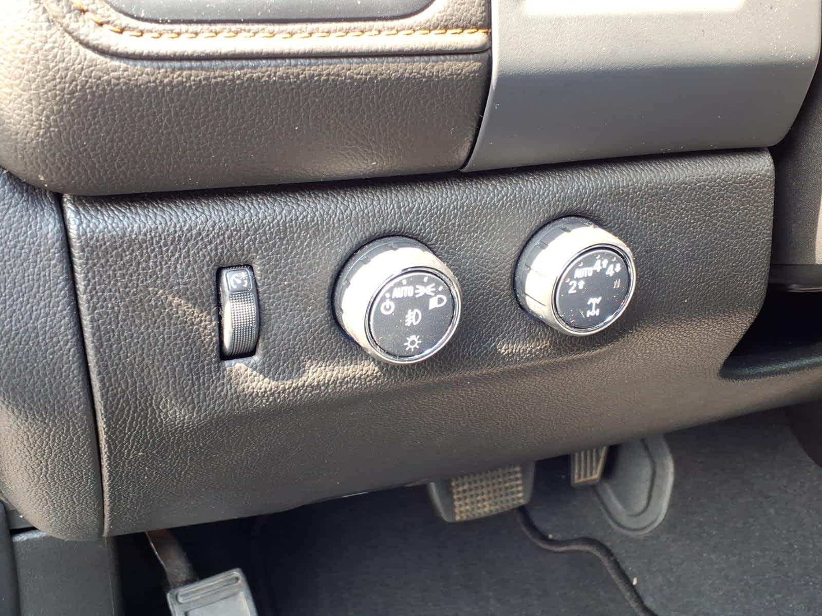 2022 GMC Canyon 4WD AT4 w/Cloth