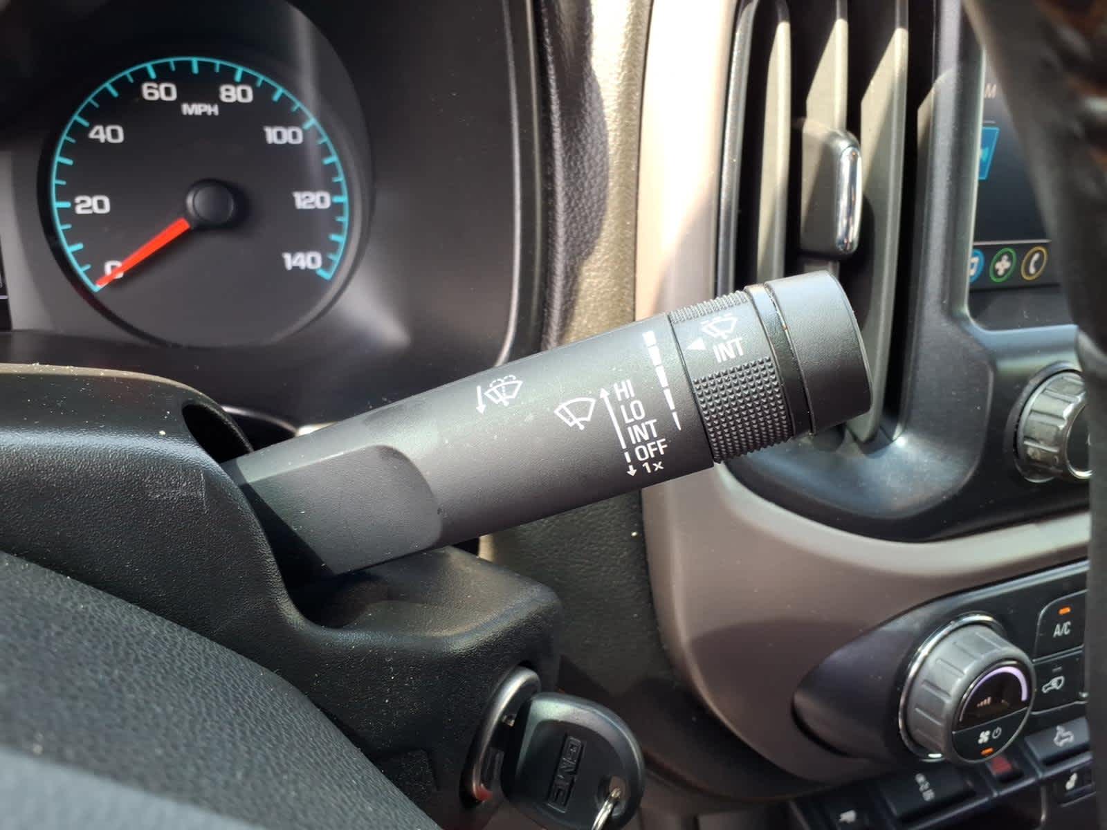 2022 GMC Canyon 4WD AT4 w/Cloth