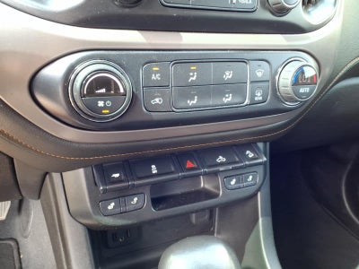 2022 GMC Canyon 4WD AT4 w/Cloth