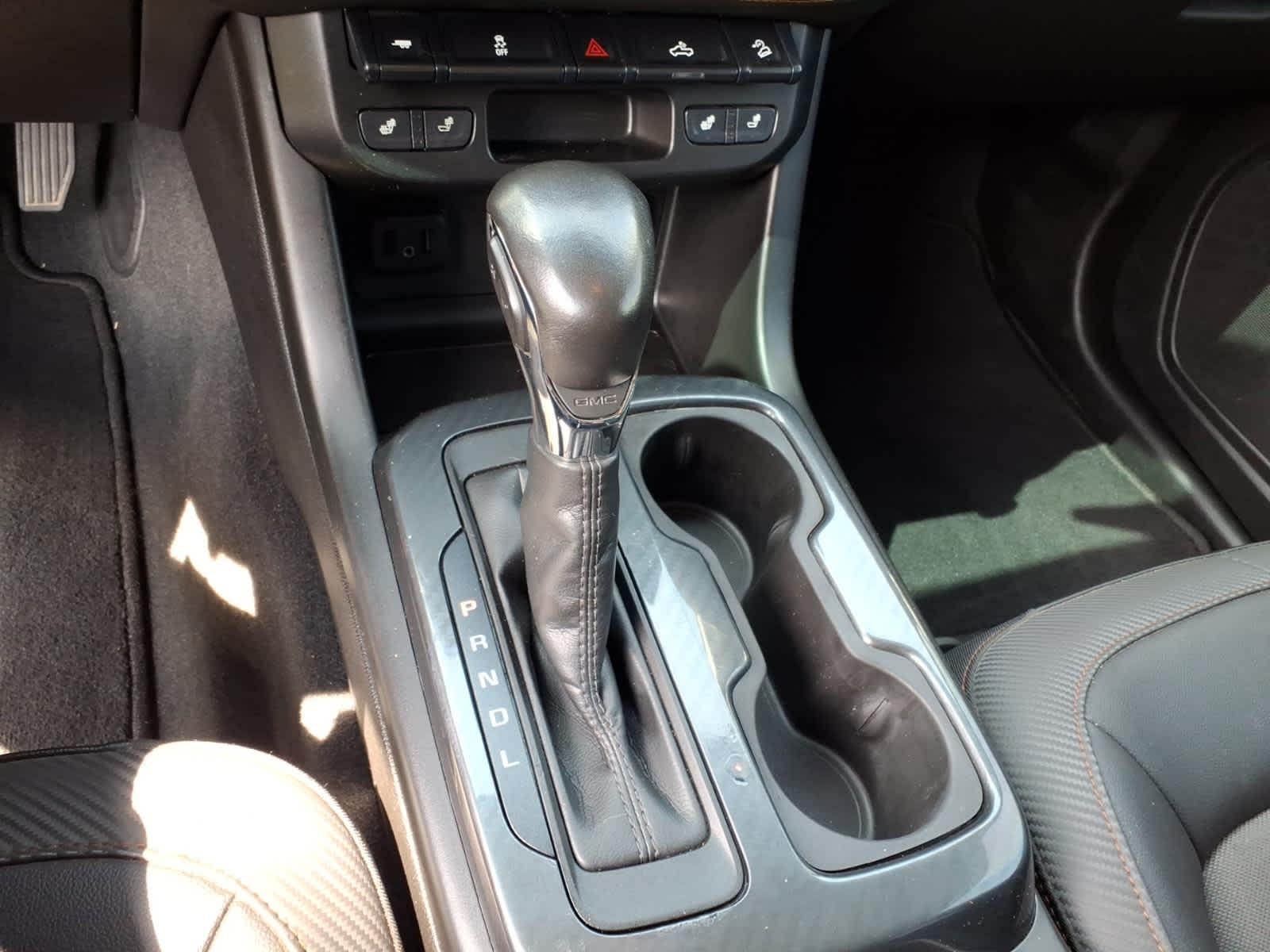 2022 GMC Canyon 4WD AT4 w/Cloth