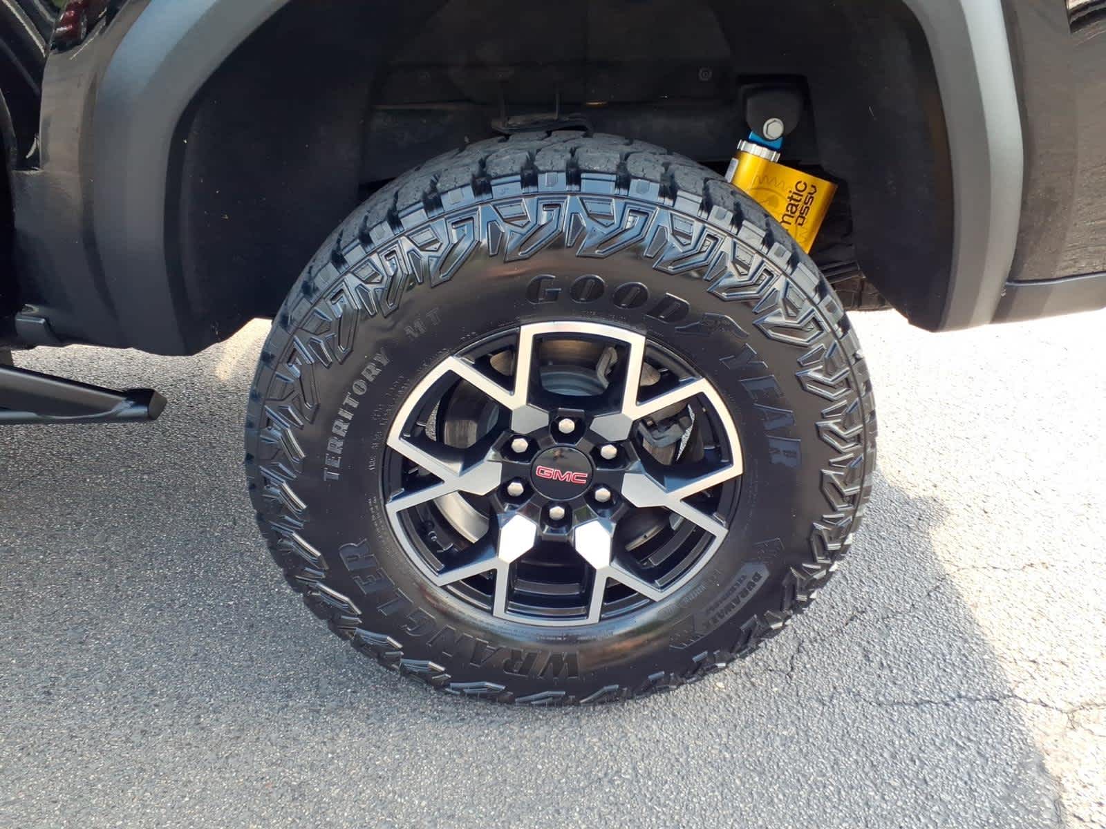 2024 GMC Canyon 4WD AT4X