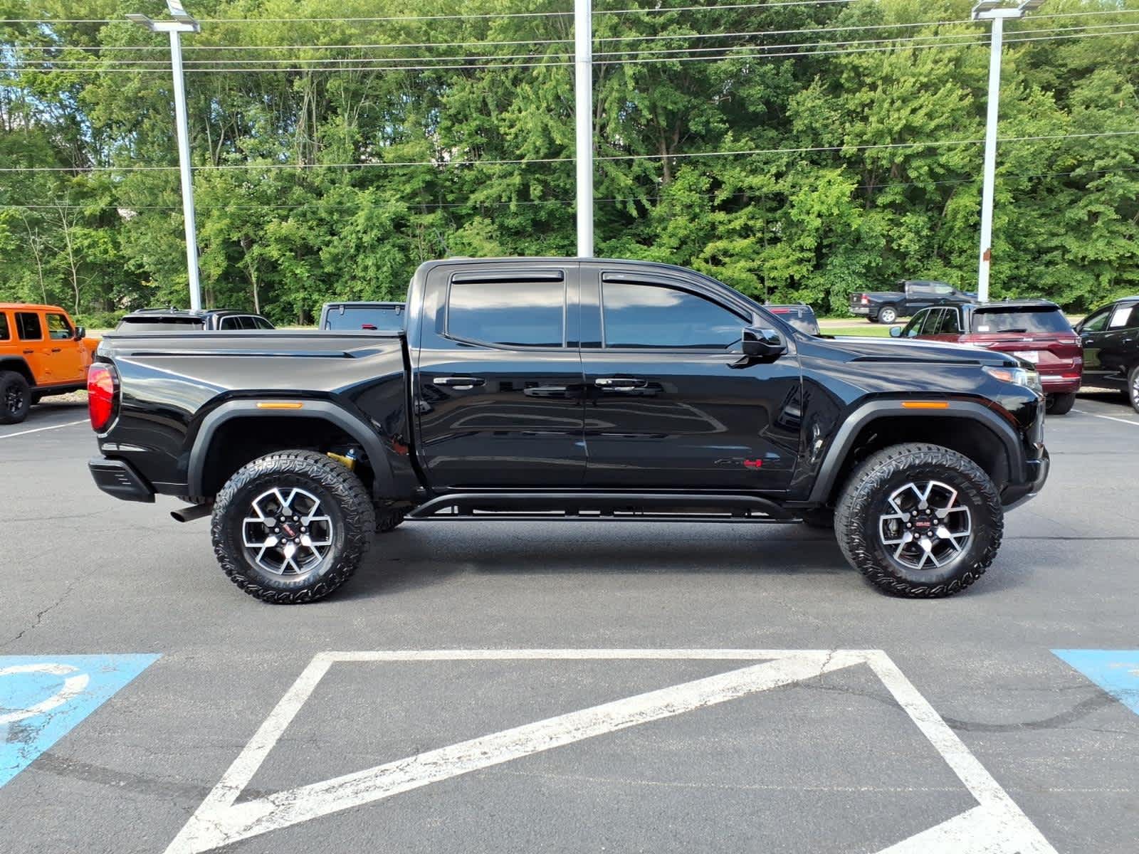 2024 GMC Canyon 4WD AT4X