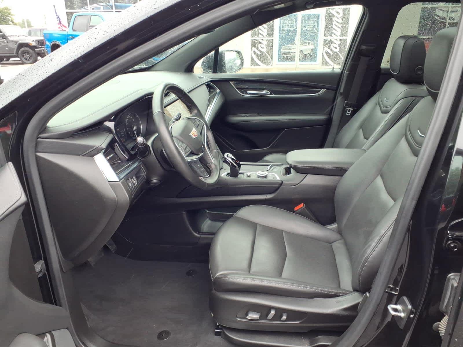 2022 Cadillac XT5 AWD Premium Luxury