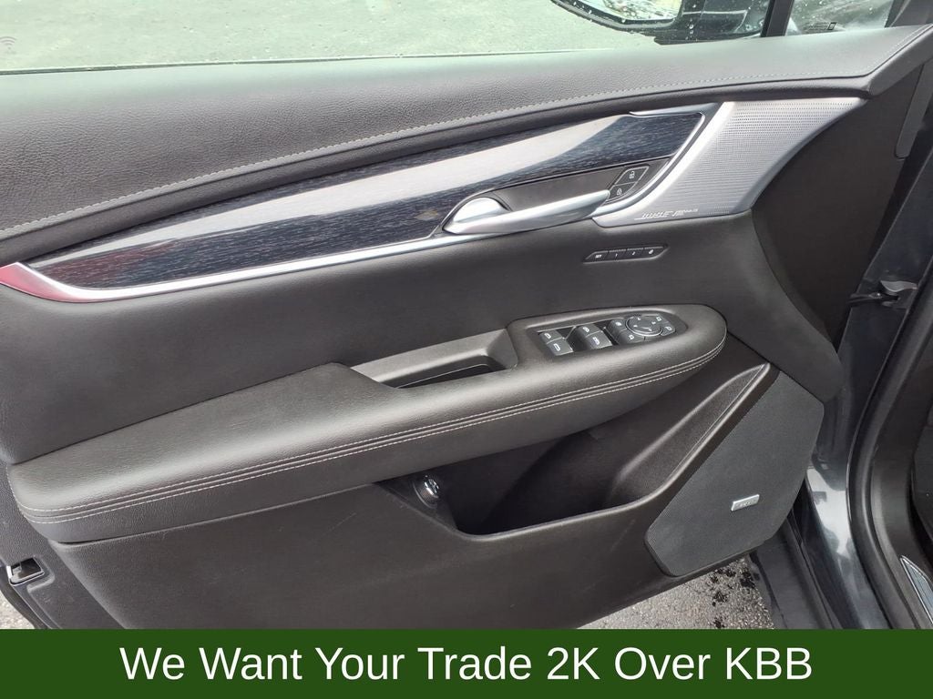 2023 Cadillac XT5 Premium Luxury