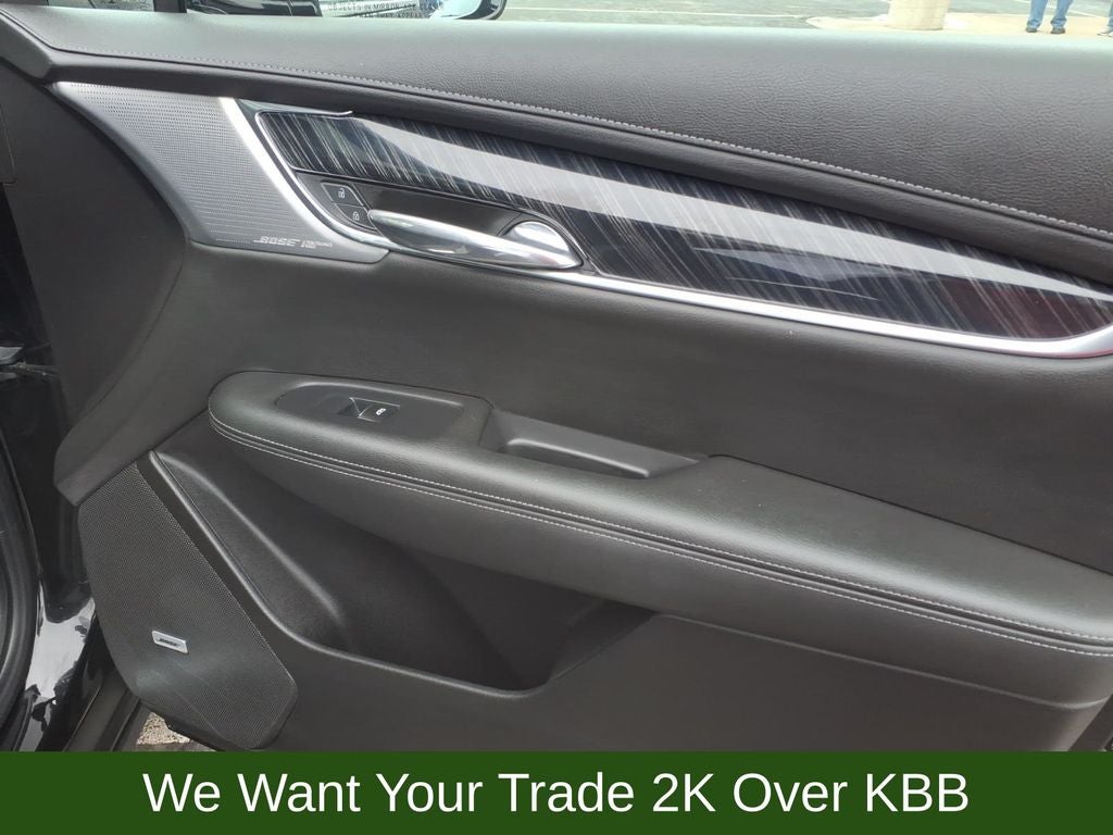 2023 Cadillac XT6 Premium Luxury