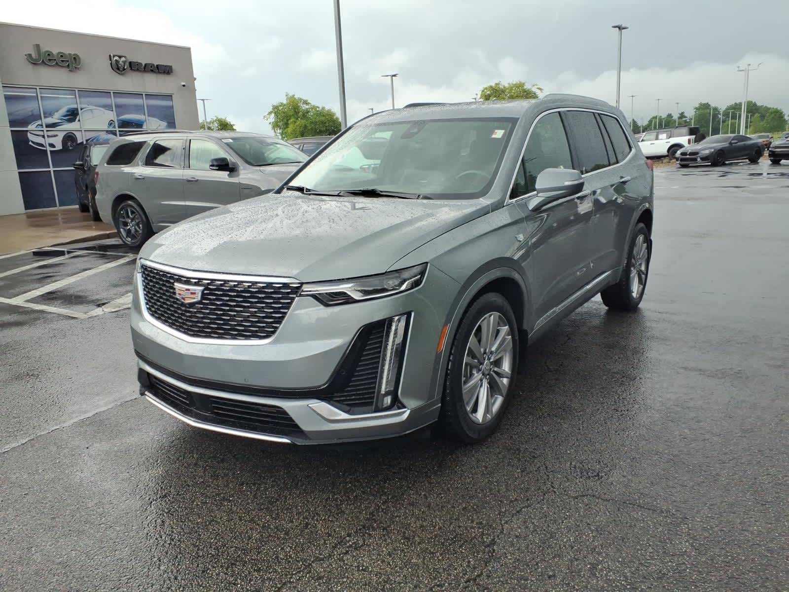 2023 Cadillac XT6 AWD Premium Luxury