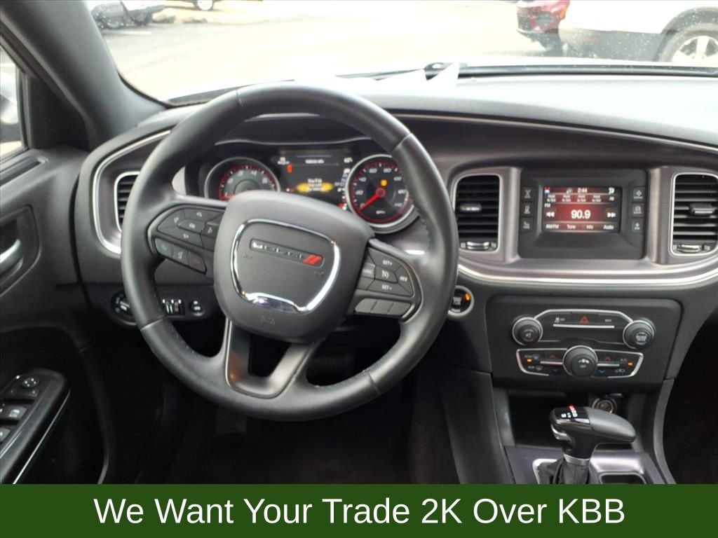 2016 Dodge Charger SE