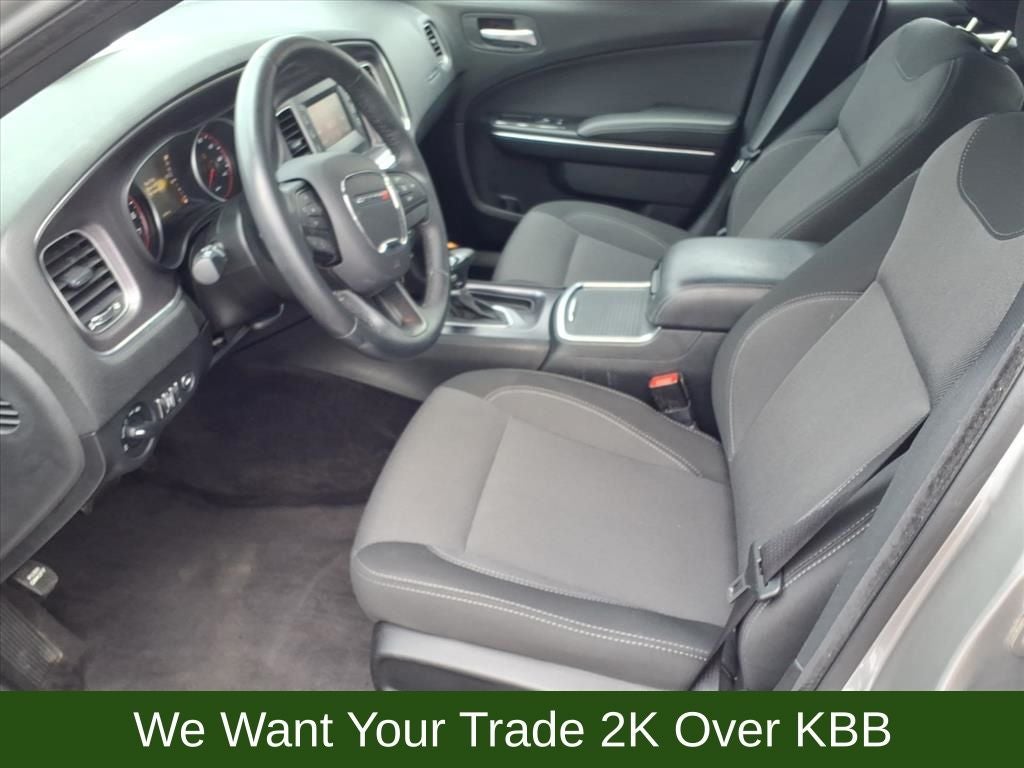 2016 Dodge Charger SE