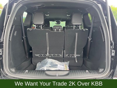 2025 Chrysler Voyager LX