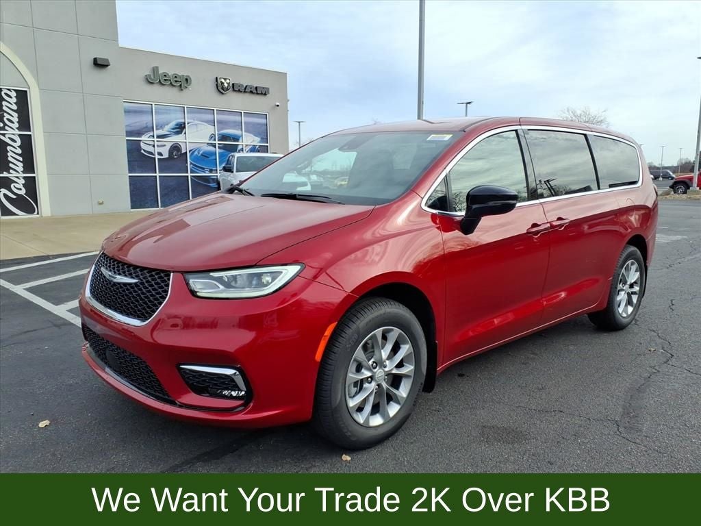 2026 Chrysler Pacifica Select