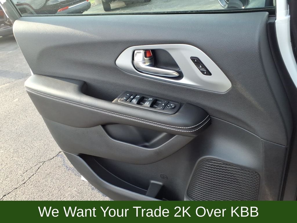 2026 Chrysler Pacifica Limited