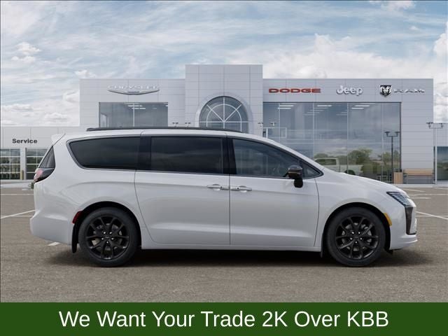 2027 Chrysler Pacifica Limited
