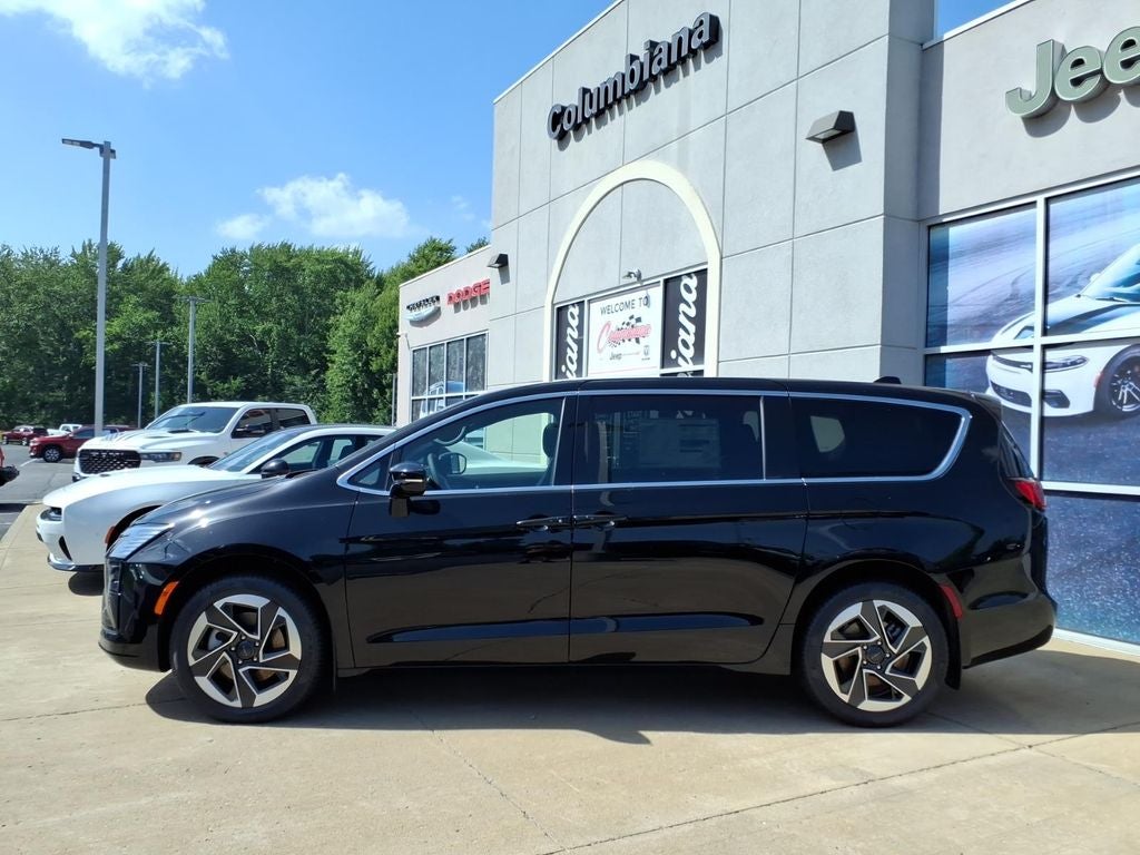2027 Chrysler Pacifica Limited
