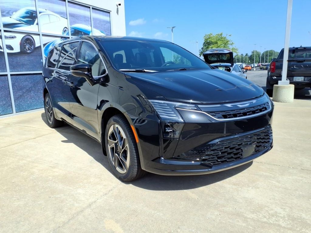 2027 Chrysler Pacifica Limited