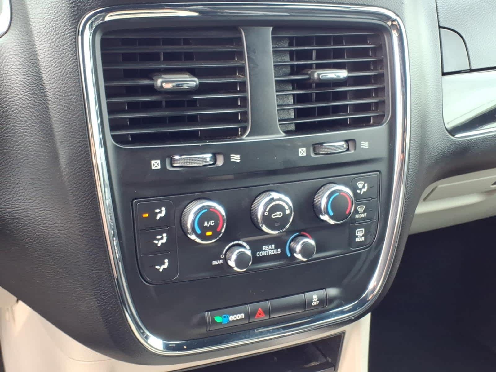 2020 Dodge Grand Caravan SXT