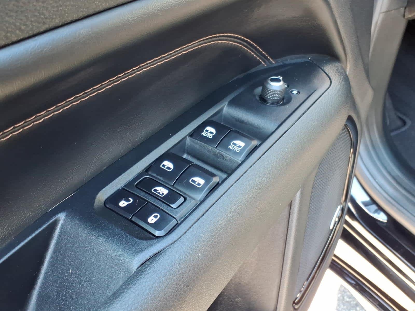 2023 Jeep Compass (RED) Edition