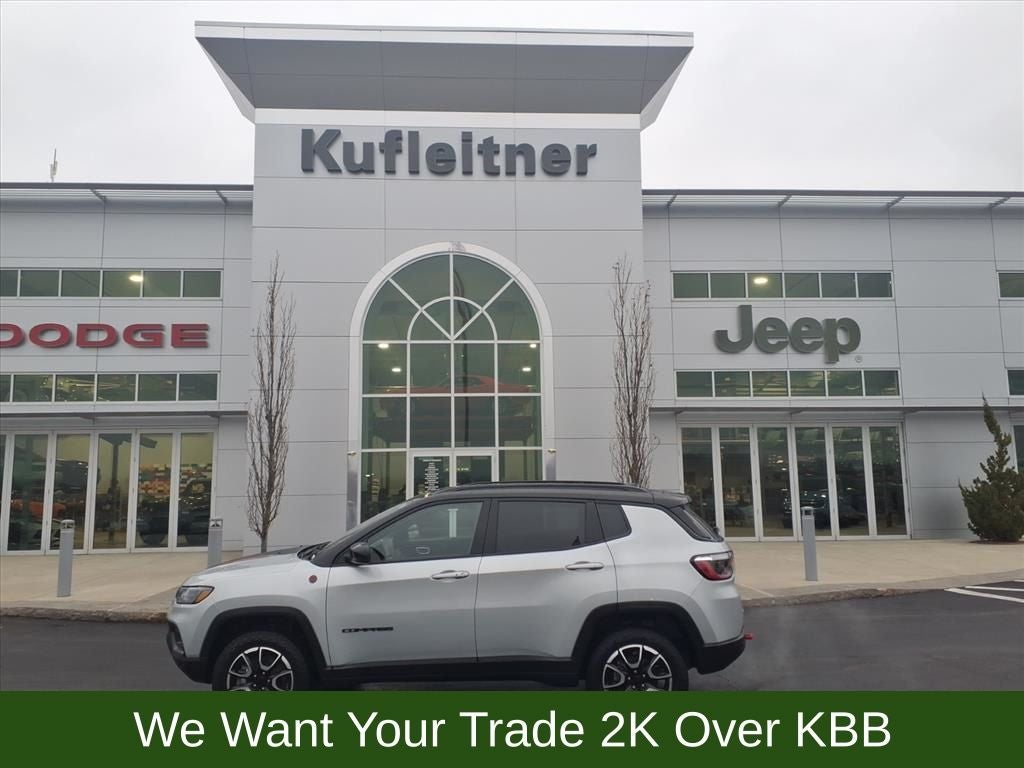 2024 Jeep Compass Trailhawk