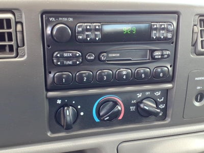 2004 Ford Super Duty F-250 Base