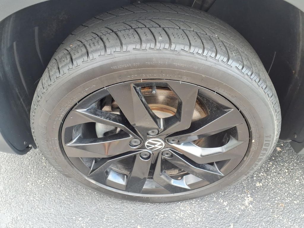 2022 Volkswagen Taos 1.5T SE
