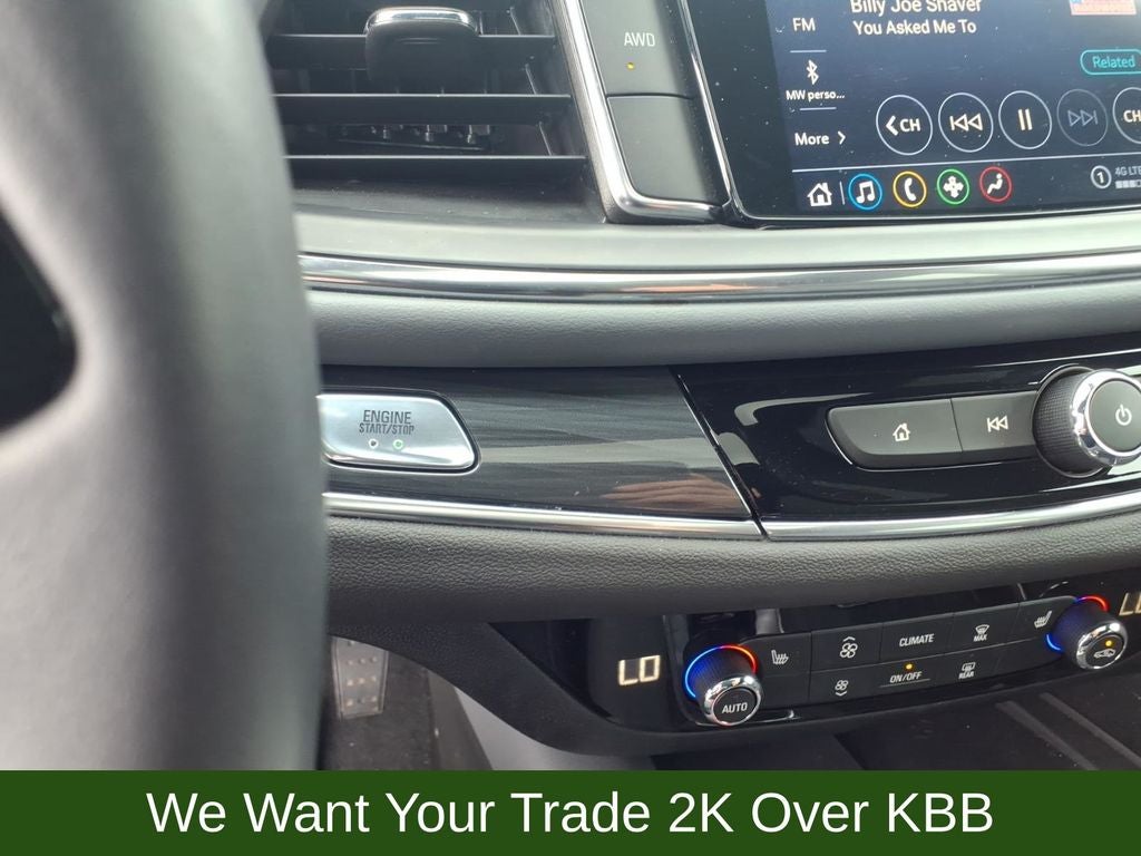 2024 Buick Enclave Essence