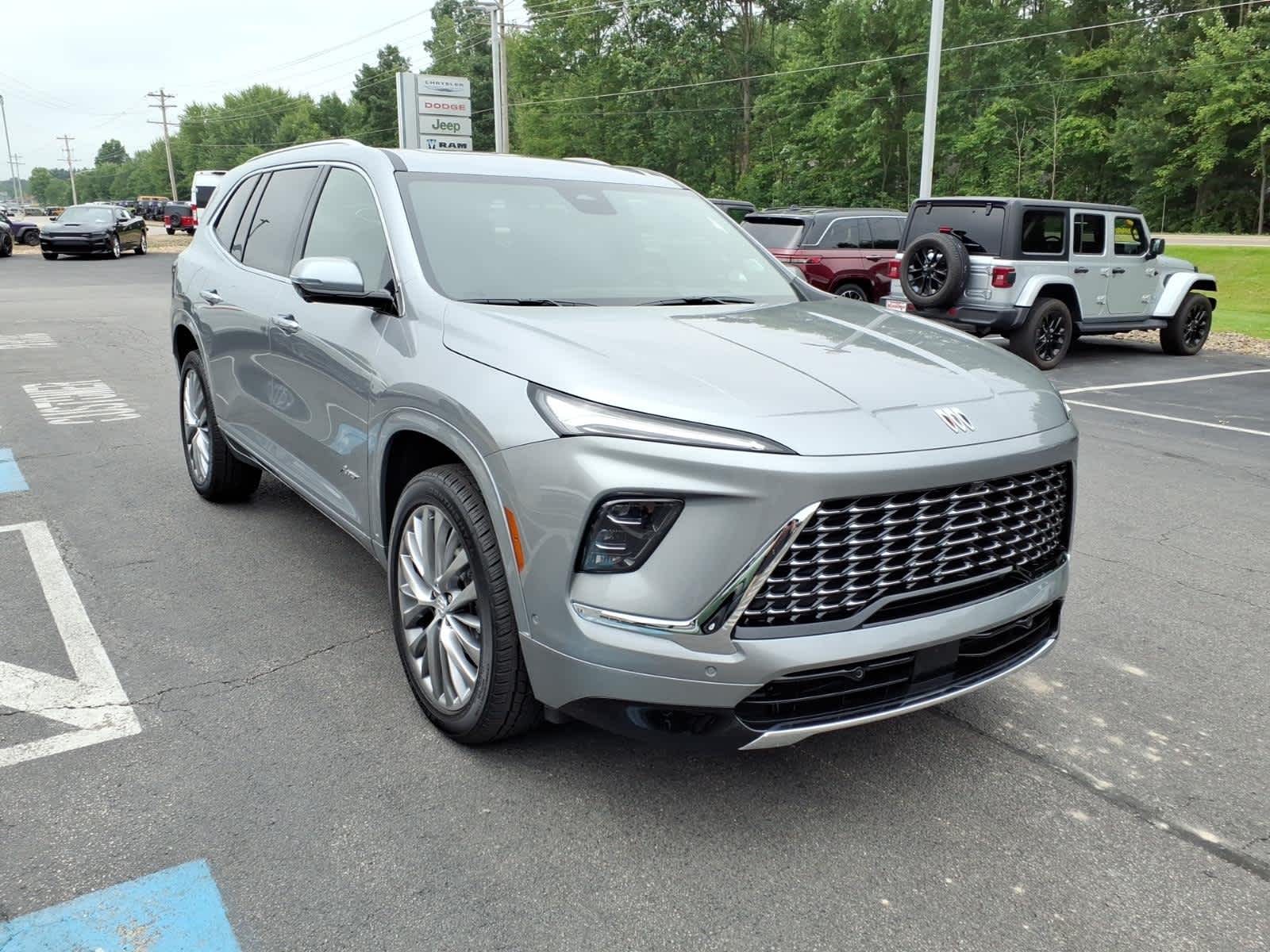 2026 Buick Enclave Avenir