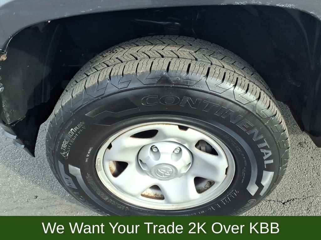 2018 Toyota Tacoma SR