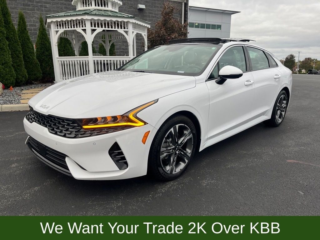 2022 Kia K5 EX