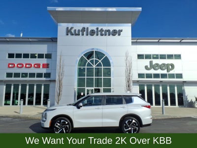 2022 Mitsubishi Outlander ES