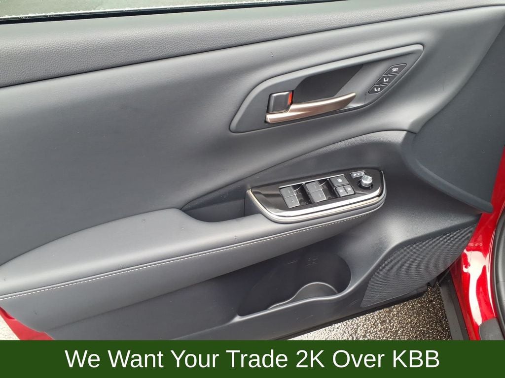 2025 Toyota Crown Signia Limited