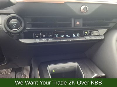 2025 Toyota Crown Signia Limited