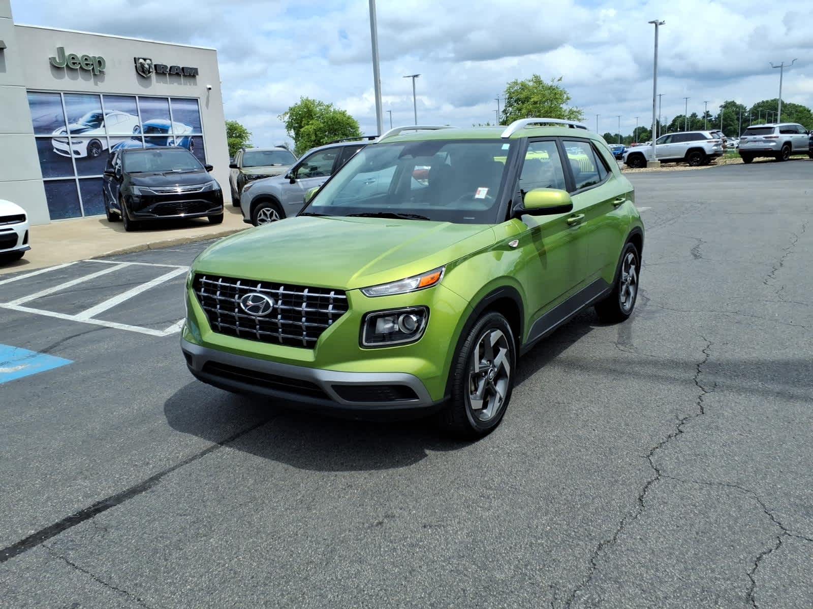2024 Hyundai Venue SEL