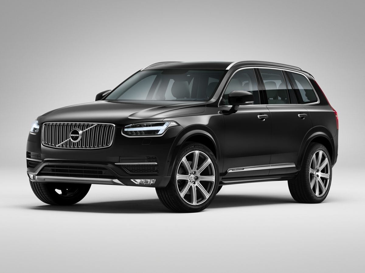 2018 Volvo XC90 T6 Momentum