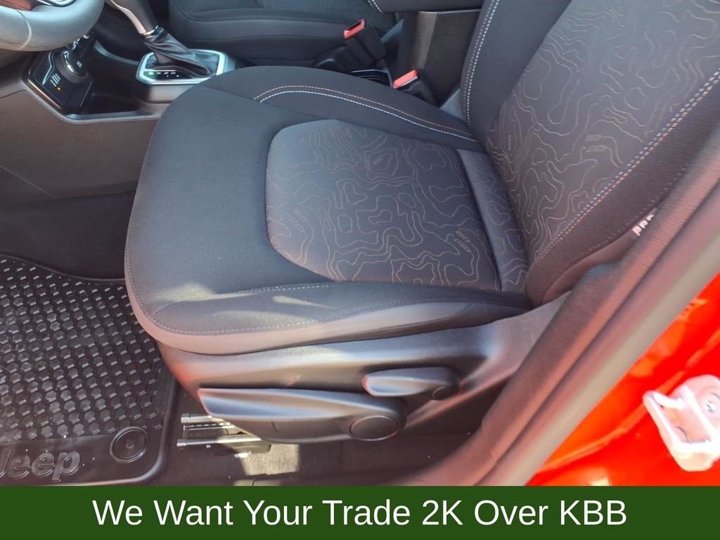 2023 Jeep Renegade Latitude Upland