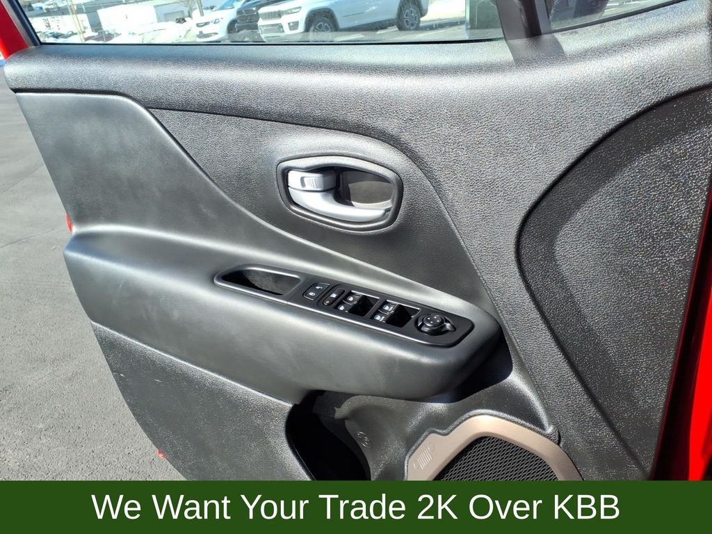 2023 Jeep Renegade Latitude Upland