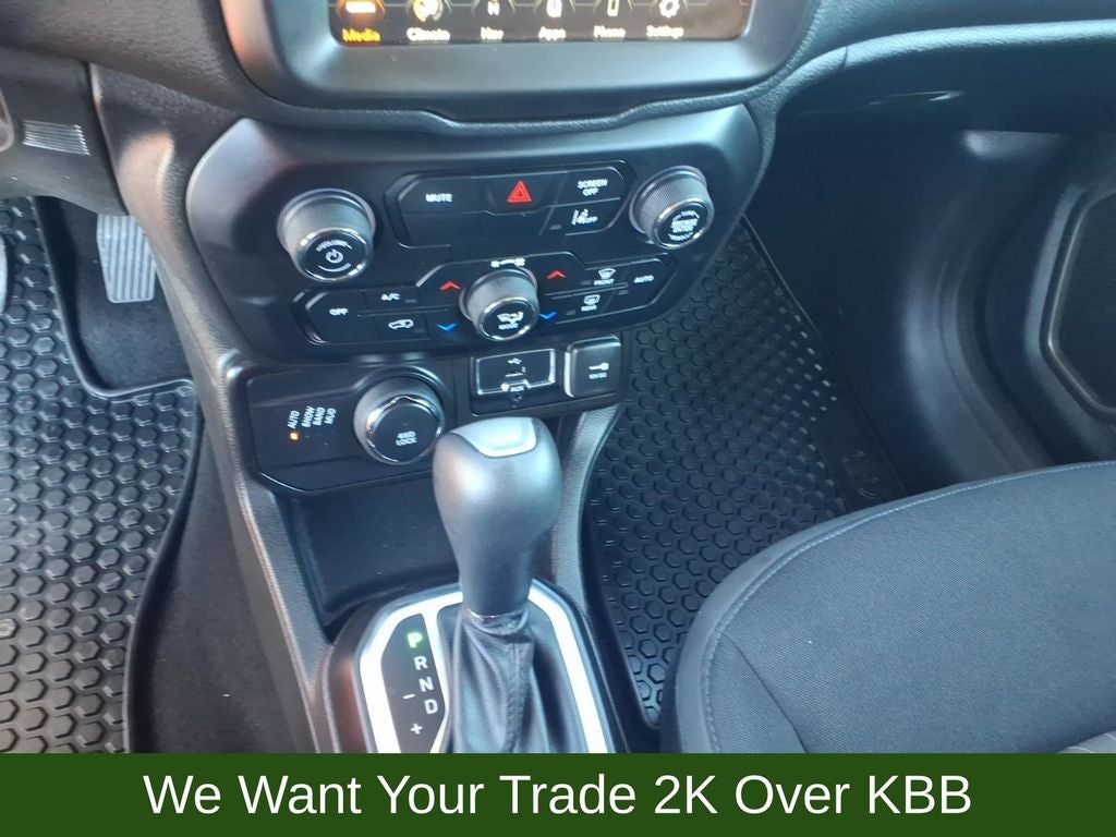 2023 Jeep Renegade Latitude Upland